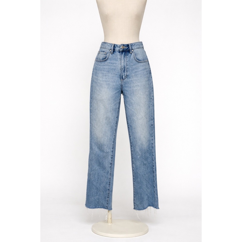 Neuw Edie Jeans Womens 28‎ Blue Denim Medium Wash Straight High Rise Raw Hem